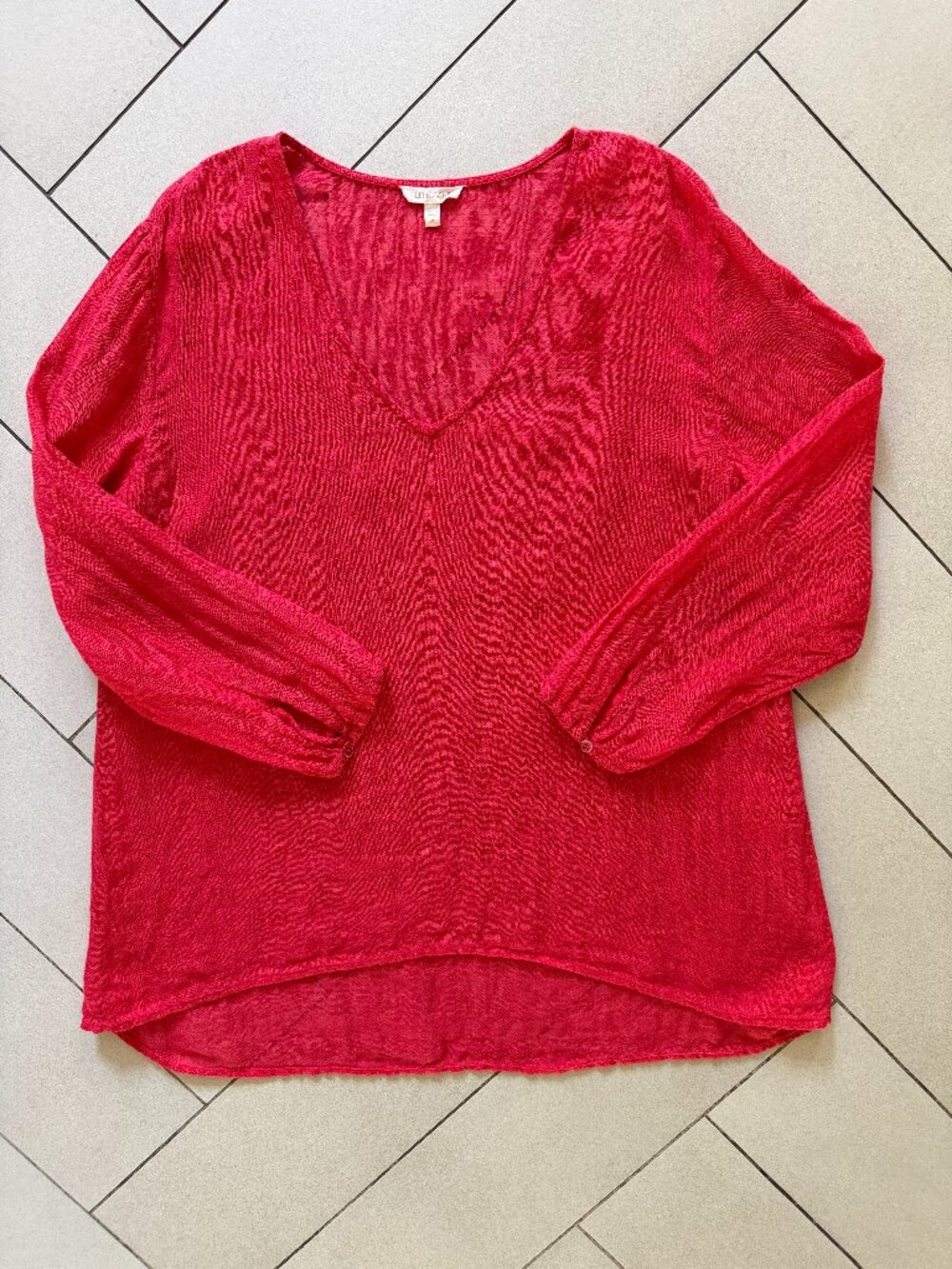 EILEEN FISHER V Neck Red High Low Linen Tunic Medium Light Airy Slow Fashion